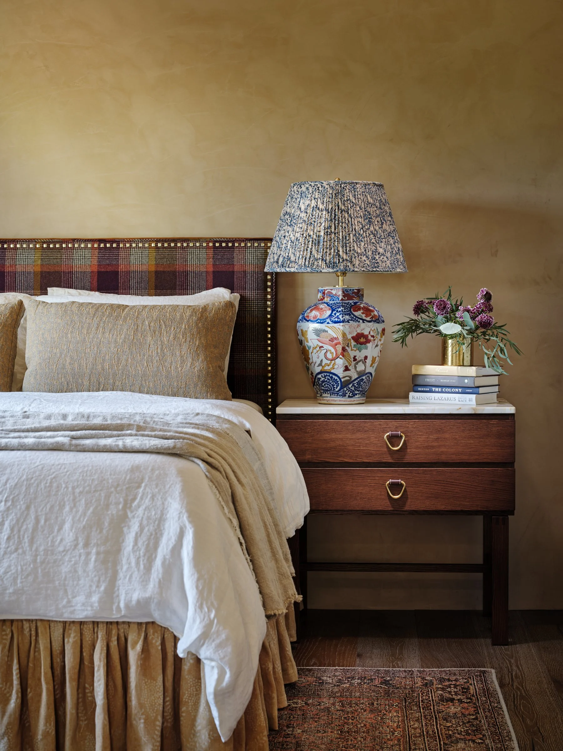 ridgeline-07-primary-bedroom.jpg