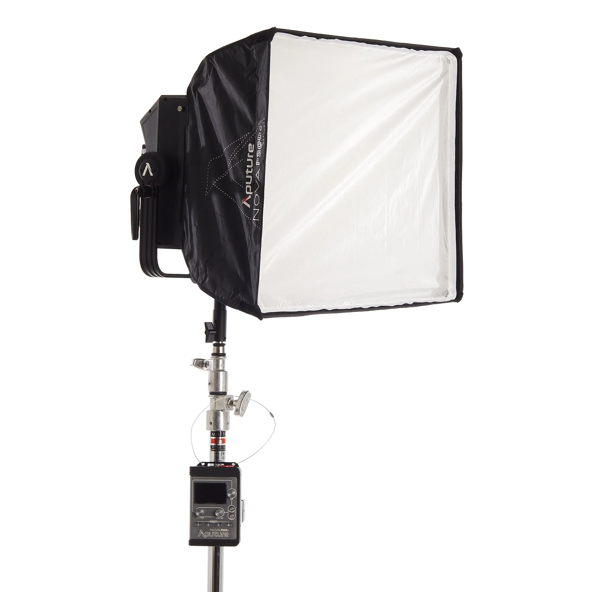 Apature+Nova+soft+box+293.jpg