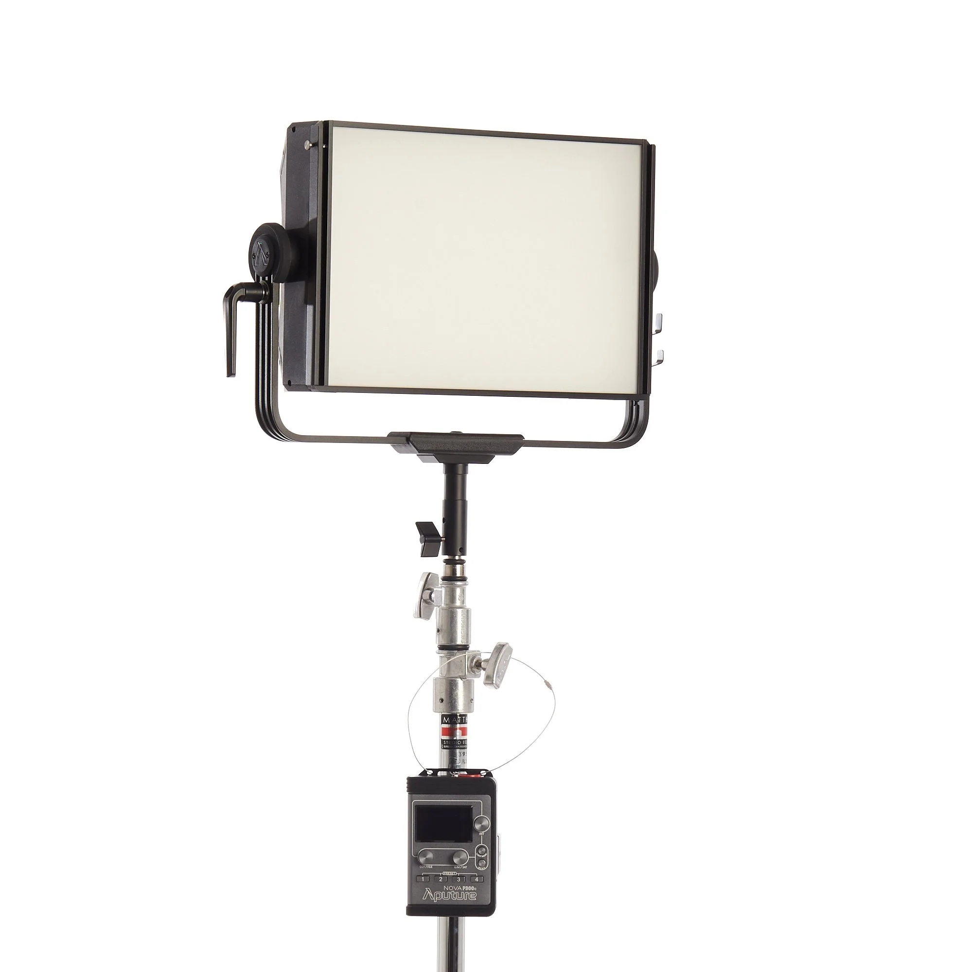 Apature+Nova+P300+%28Continuous+lighting%29283.jpg