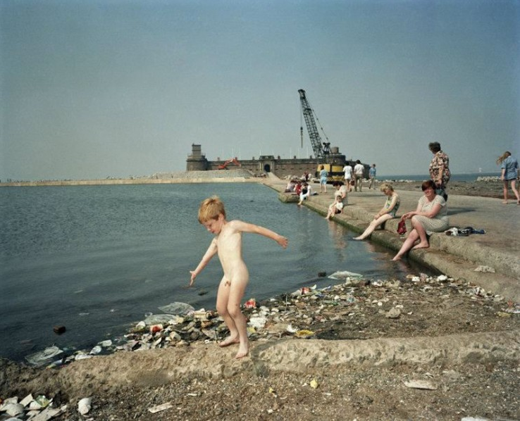 11. The Last Resort, Great Britain, England, New Bringhton, Mereseyside, 1983-86, c-type photograph, 50,8 x 61 cm, ed. 5.jpg