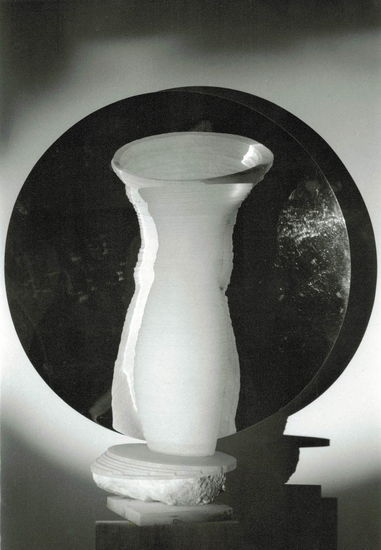 5. Detail of Torso, 1995, alabaster, 67 cm ca.jpg