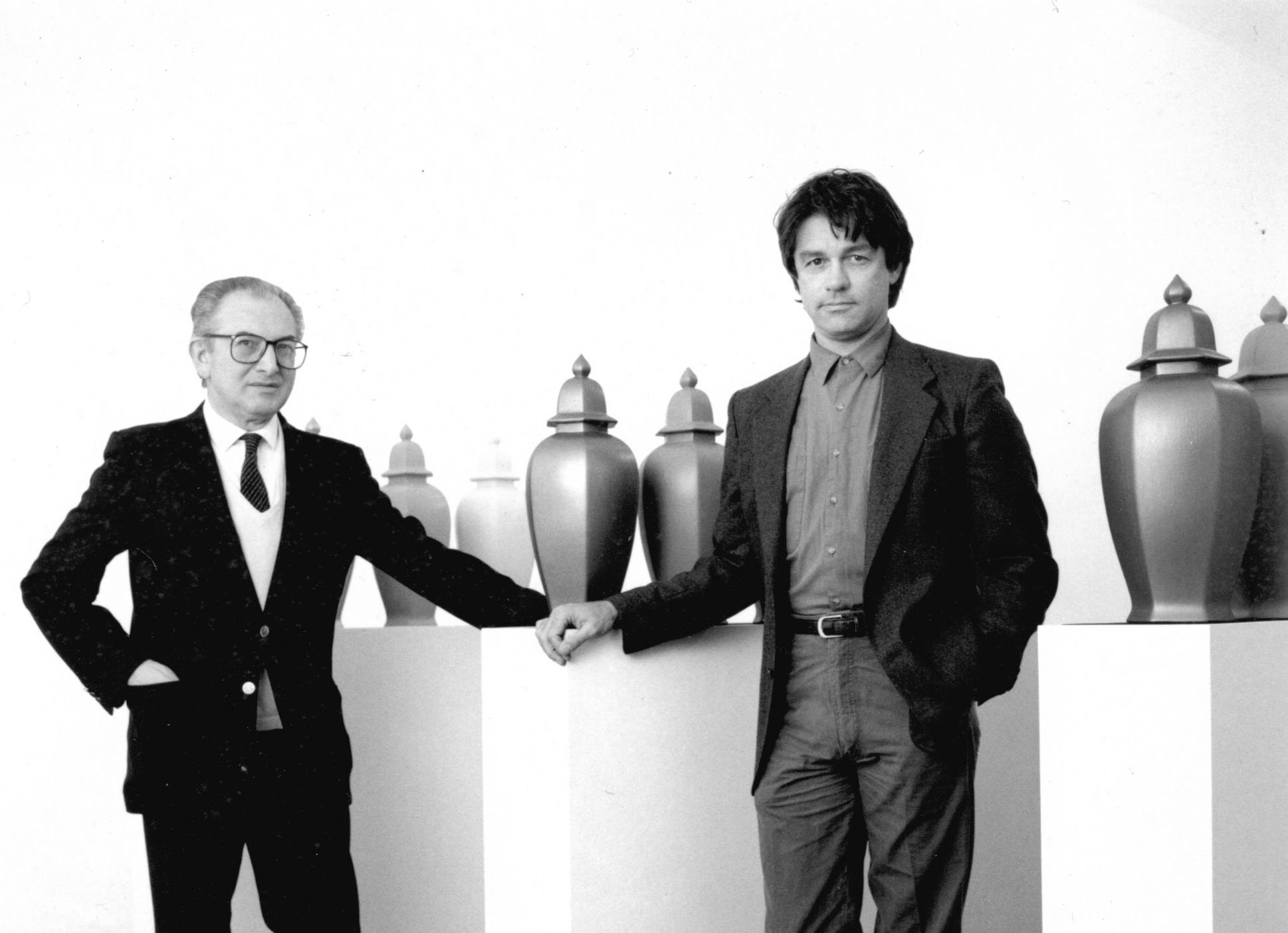  Pasquale Trisorio e Allan McCollum, 1989 