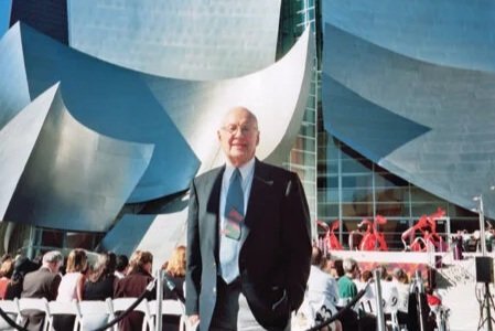 Fred, The Walt Disney Concert Hall grand opening ceremony, 2003.