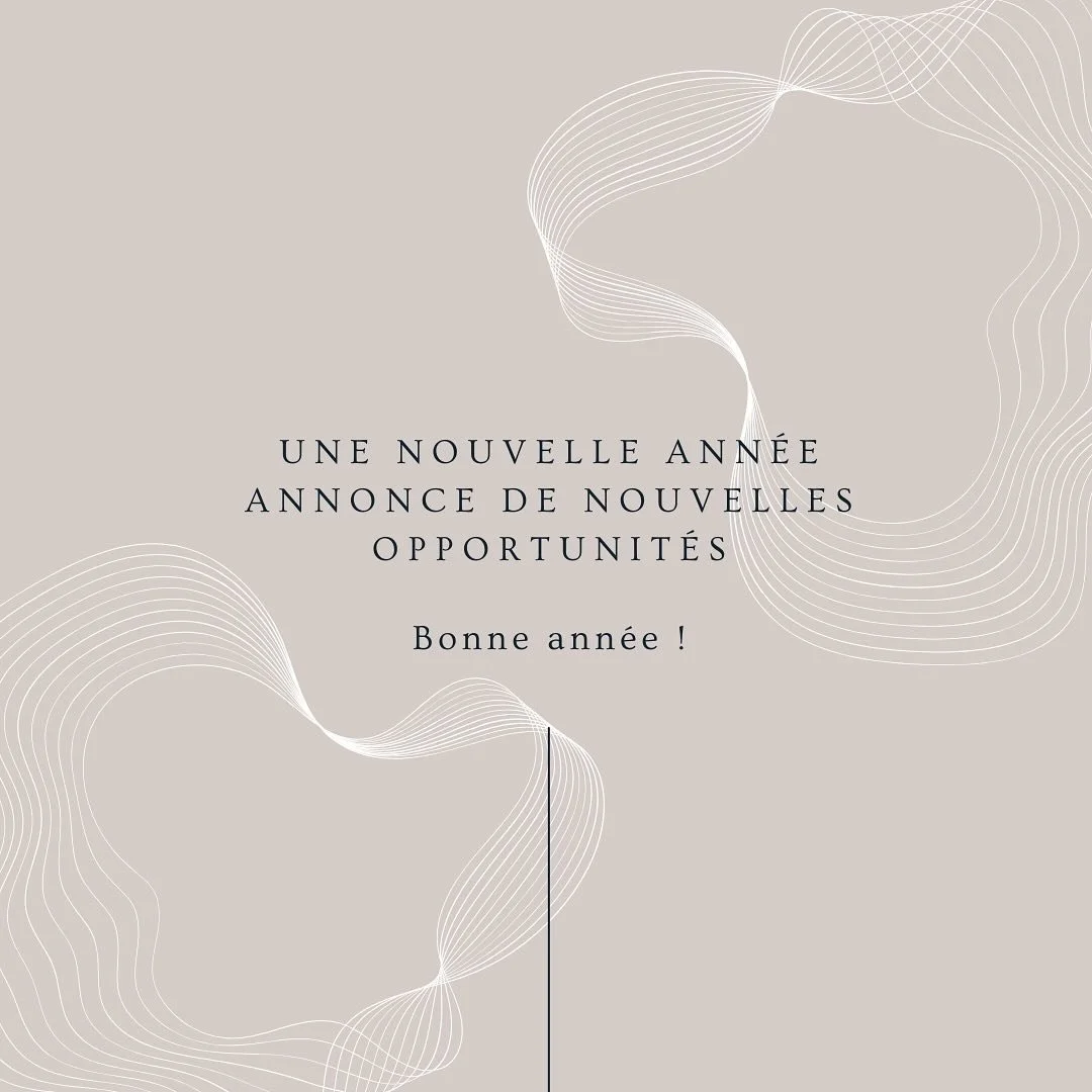 Je suis pr&ecirc;te pour 2024! Ressourc&eacute;e apr&egrave;s une pause remplie de joies et de festivit&eacute;s, je transporte cette belle &eacute;nergie dans cette nouvelle ann&eacute;e qui d&eacute;marre. &Eacute;cris-moi si tu as des questions su