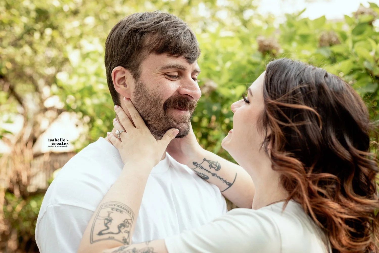 A Sweet Summer Engagement Session in Columbus, Ohio