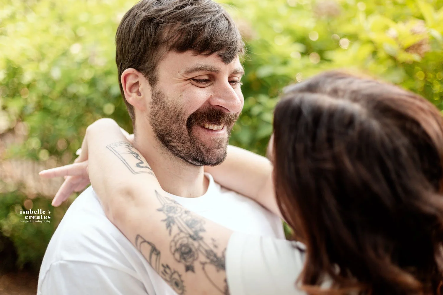 A Sweet Summer Engagement Session in Columbus, Ohio