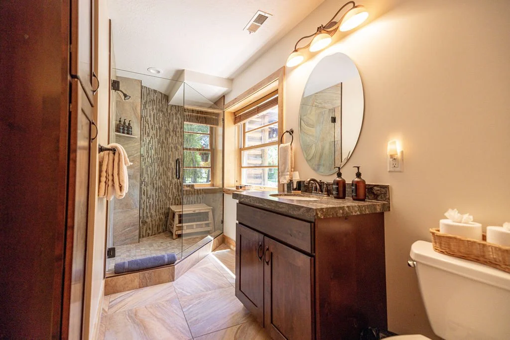 Wasatch Wildflower Ensuite Bathroom