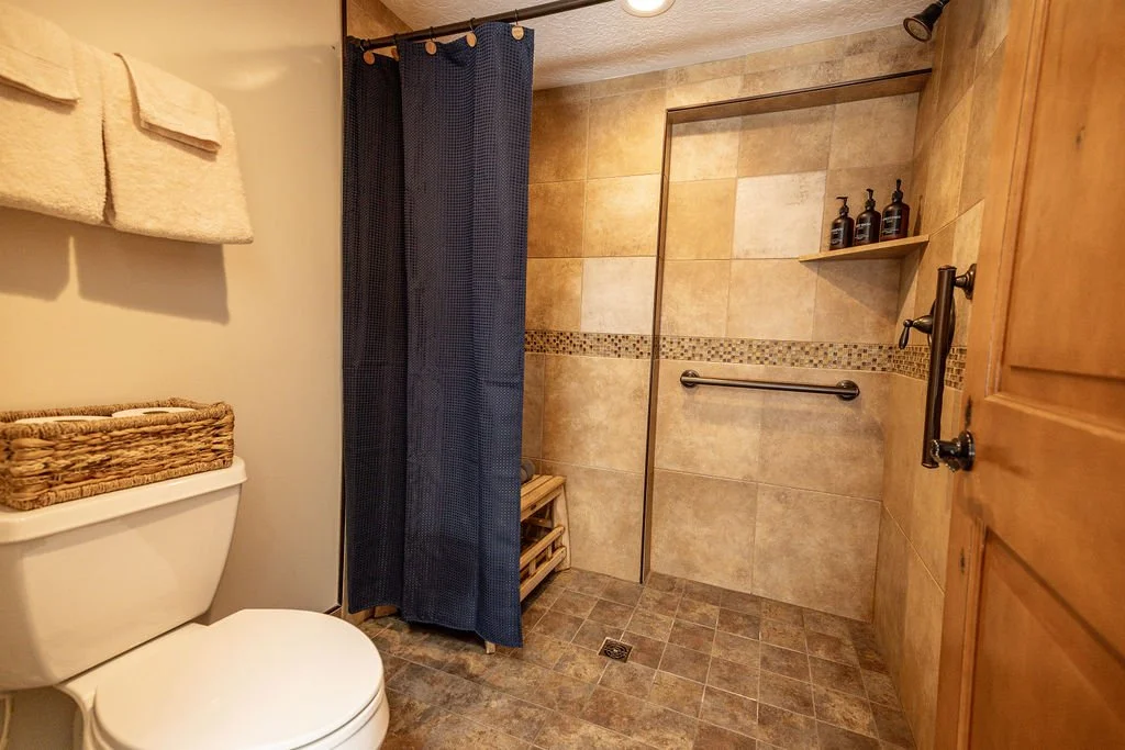 Corey Ensuite Bathroom