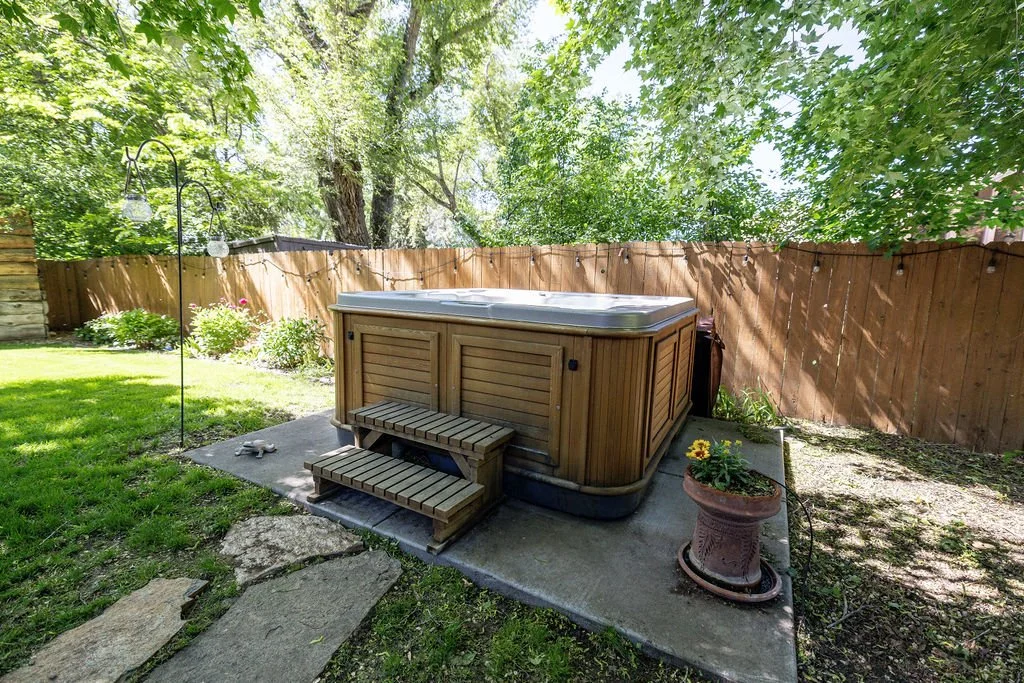 Hot Tub