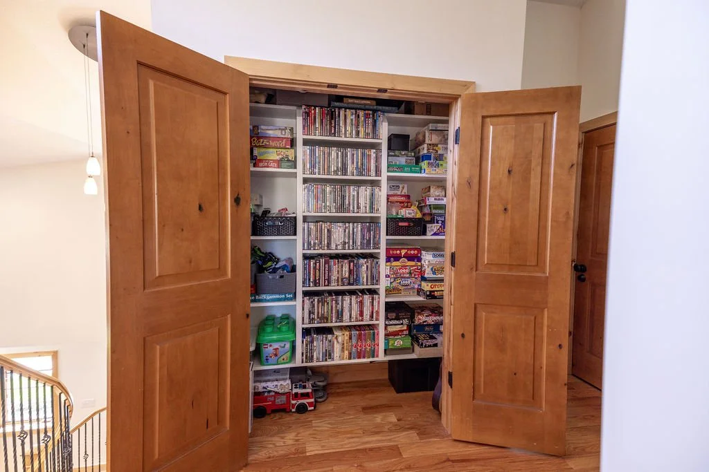 DVD & Game Closet - DVD player in each room and living room