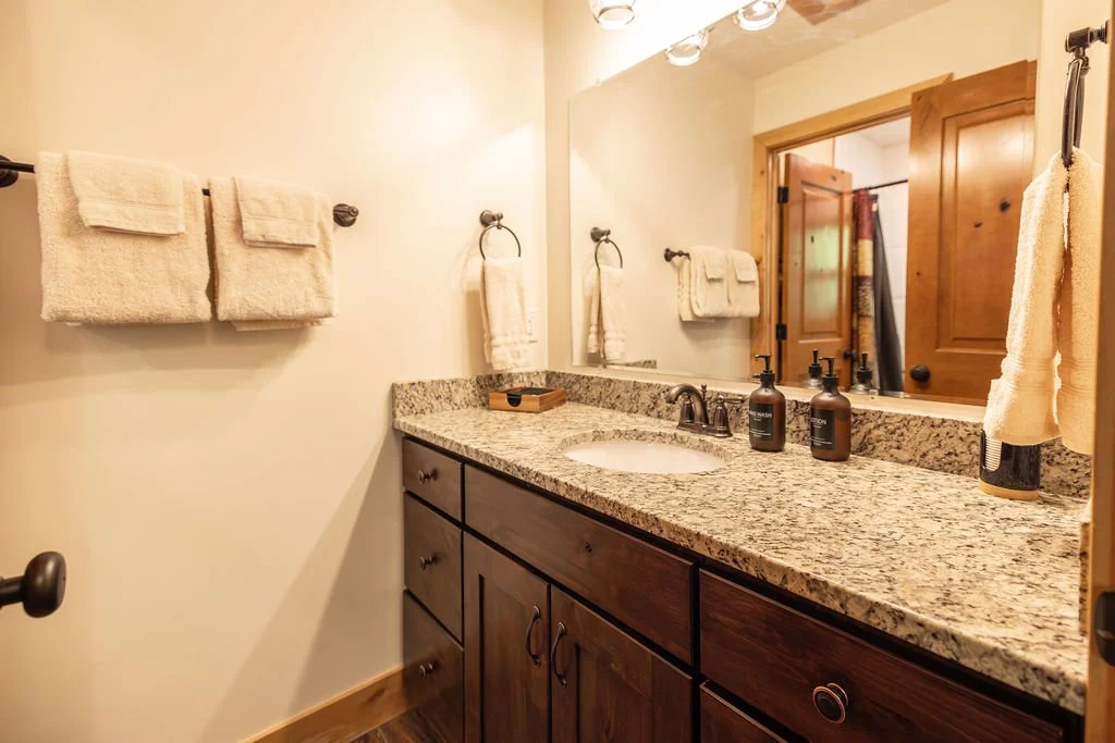 Jordan Pines Ensuite Bathroom