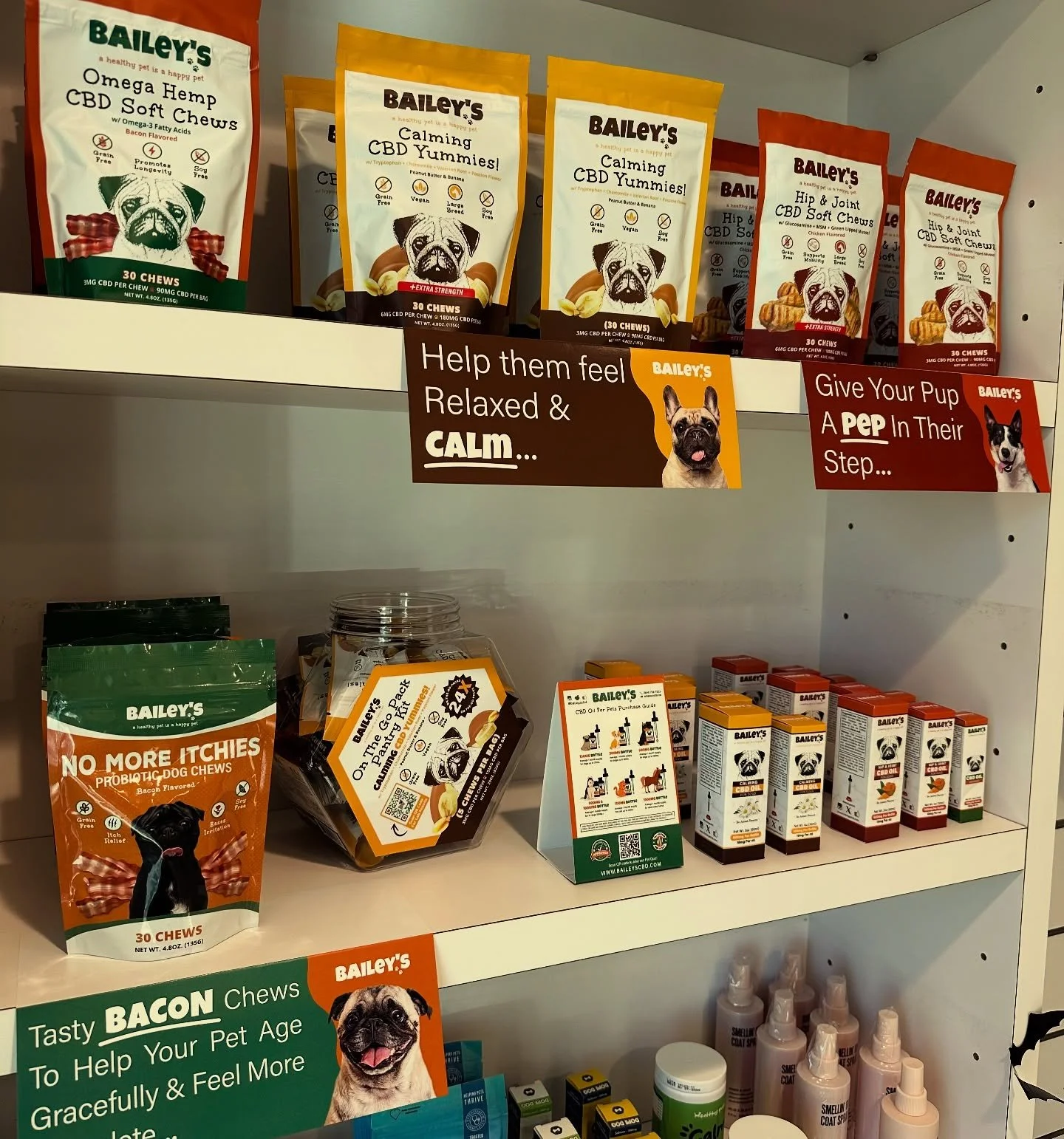 We’re now carrying Bailey’s CBD chews, oils, and supplements~ crafted to support relaxation, joint health and overall wellness. All natural, vet formulated, pup approved. Available now at bark!bark! Signal Hill. Coming soon to Belmont Sho