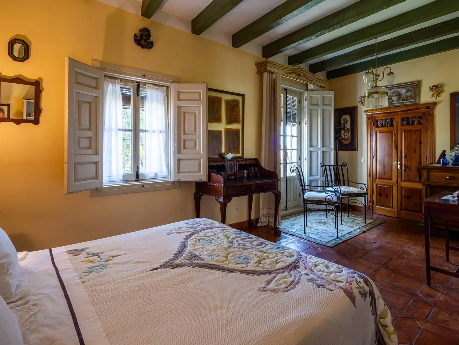 Detalle de dormitorio acogedor – Casa Rural en Ciudad Real