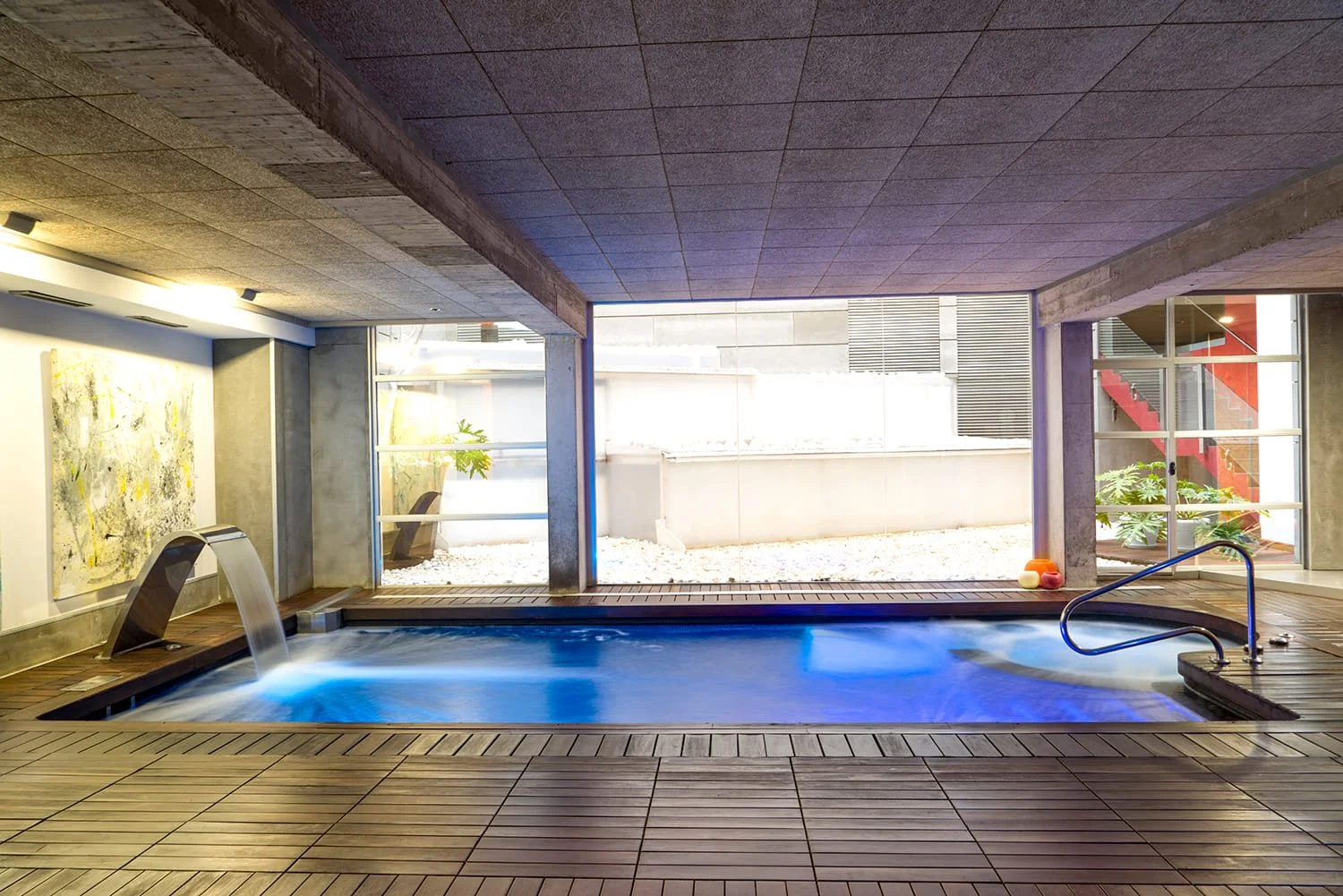 Piscina incluida en el Bono Regalo Spa de La Casa del Rector
