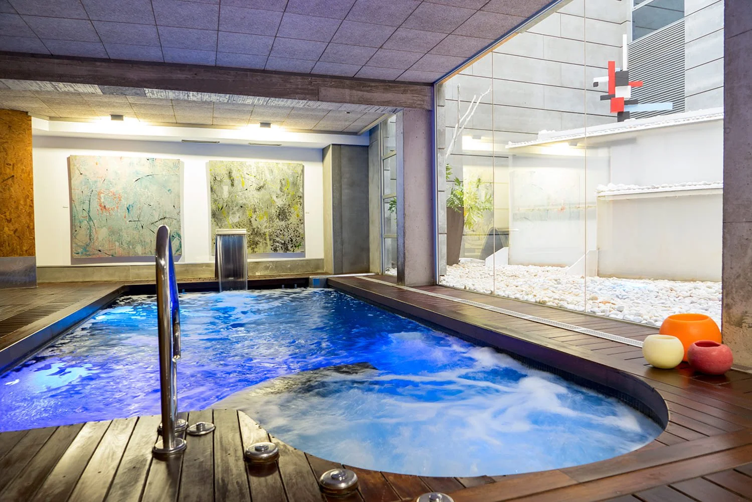 Jacuzzi del Spa – Bono Regalo Hotel