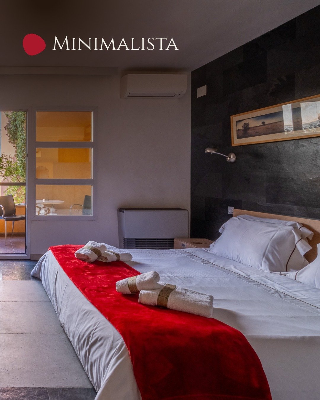 💞 Una noche, dos copas, mil suspiros.

Suite con jacuzzi, cava fr&iacute;o y un silencio que enamora.

Estas fiestas, regala momentos que no se envuelven&hellip; se viven.