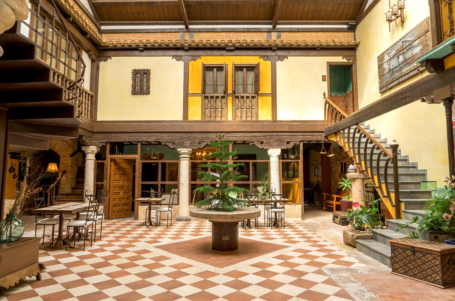 La Casa del Rector en Almagro con estilo tradicional ideal para descansar durante la visita al festival