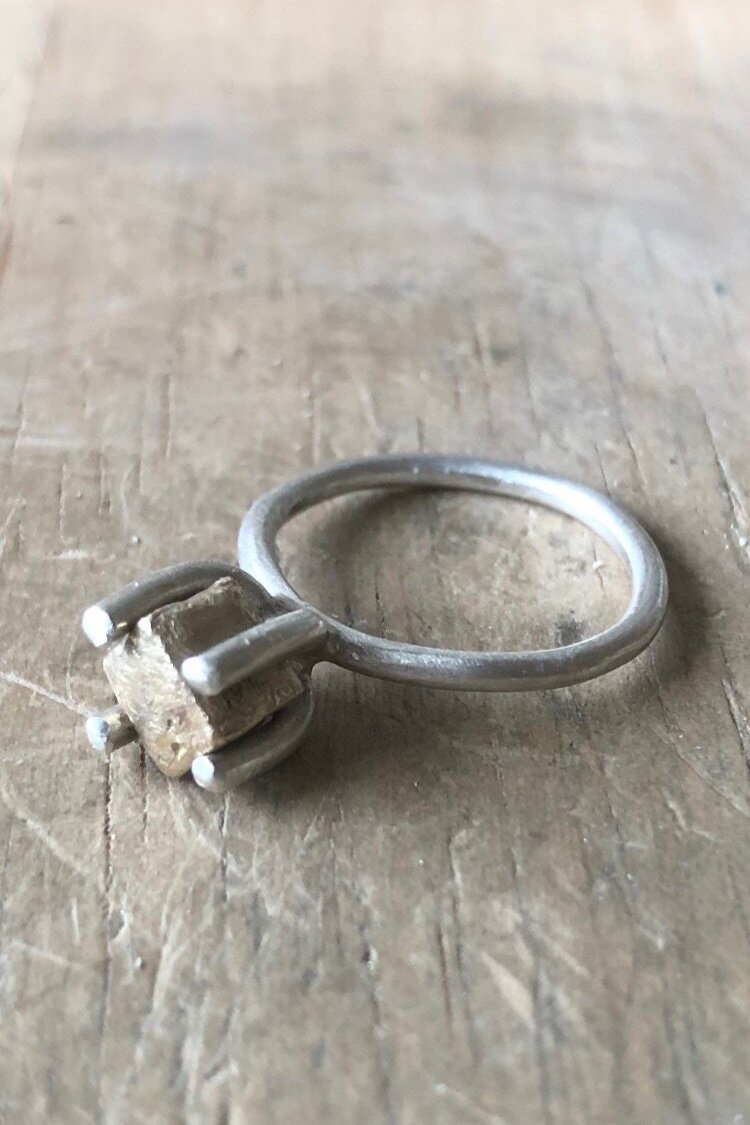 C27D5E53-1CC4-4E2C-9B5F-09D33DFA76B8