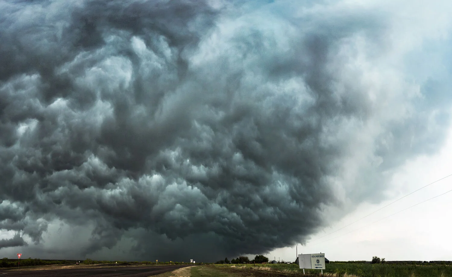 Stormchase_clouds_weather.jpg