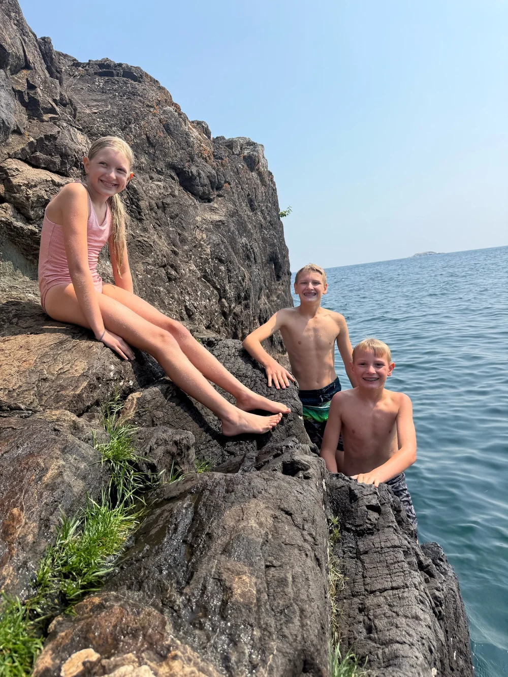 Climb the Cliff after Jumping