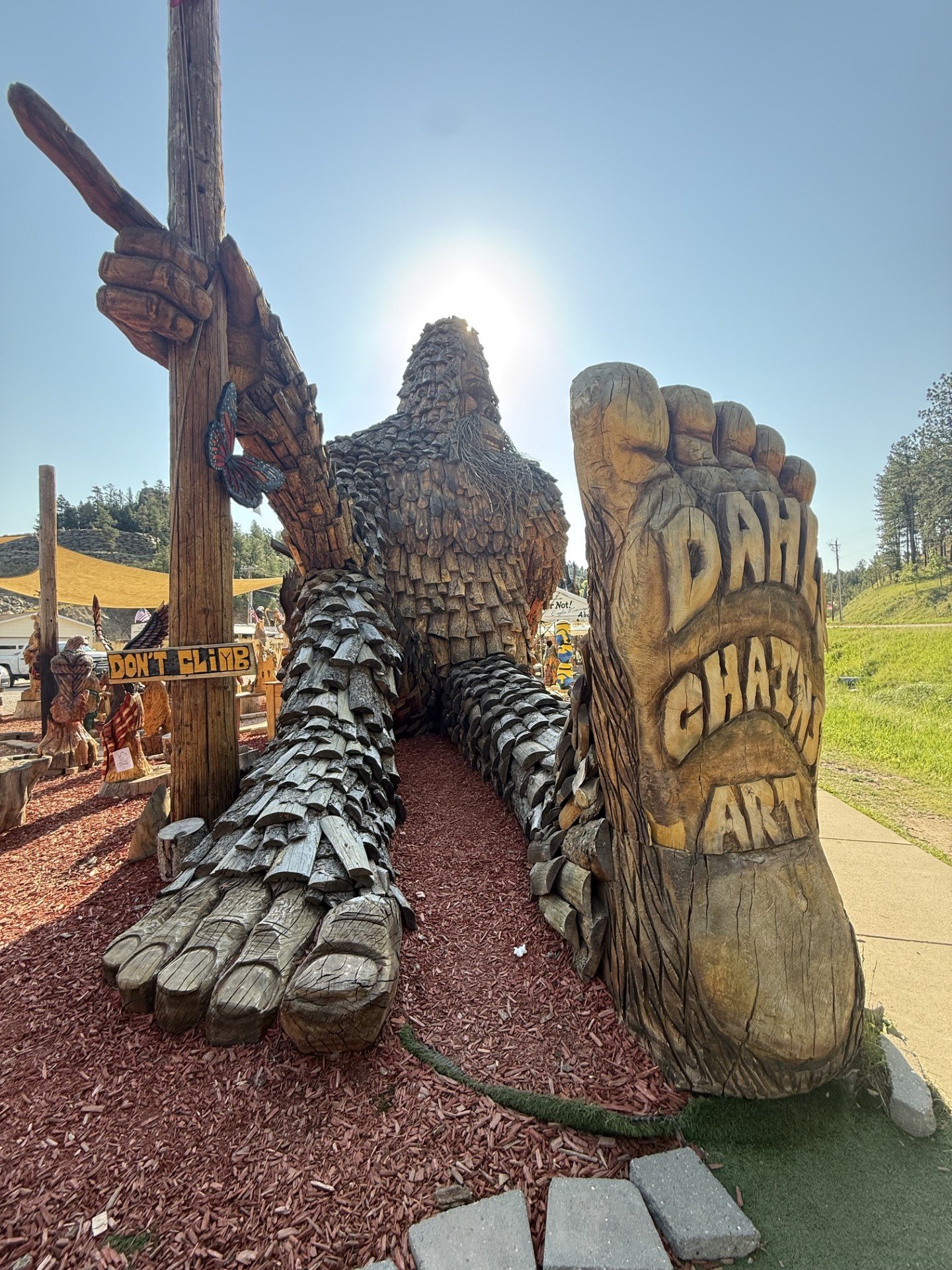 Dahl Chainsaw Art