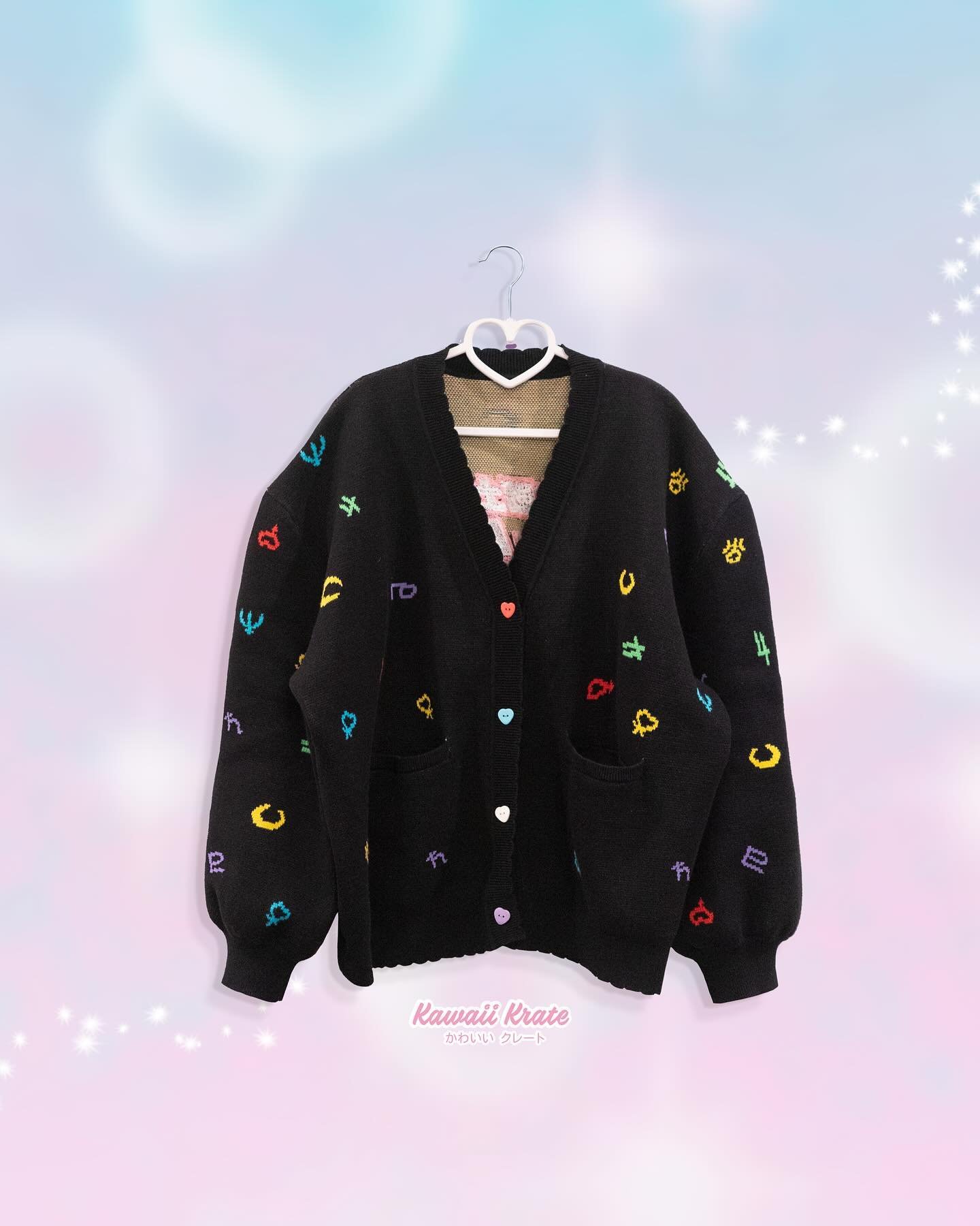 The Pretty Senshi Cardigan 💖
LOOOOOOVEEEE this cardigan design! For all my moonies that want a little subtle but also want to show so love for their favorite nostalgic anime! I came across someone that visited my booth in Anime Las Vegas that had a 