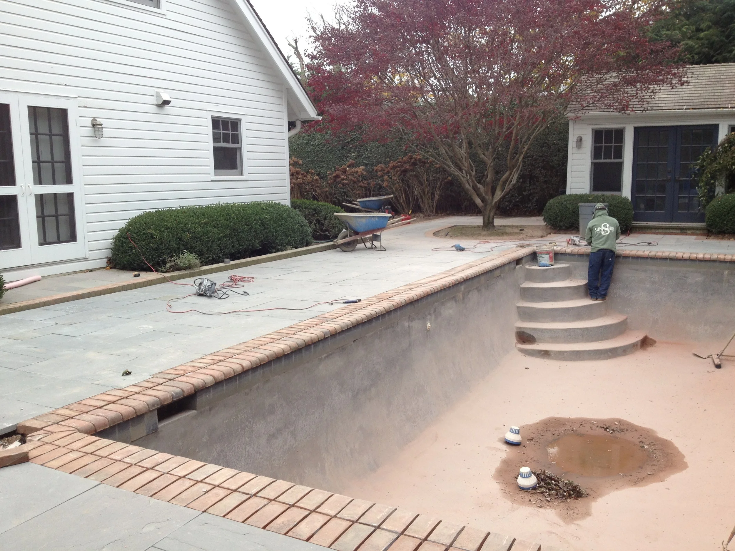 012 New Pool IMG_2370.jpeg