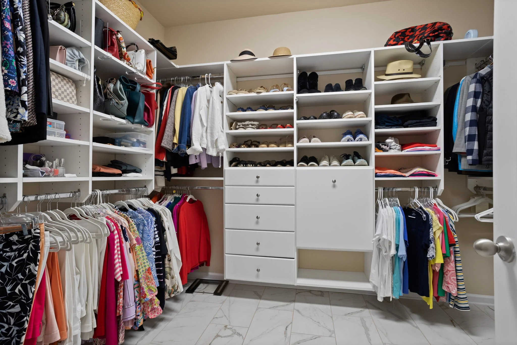 28-web-or-mls-164carolinaoaksdrive-28.jpg