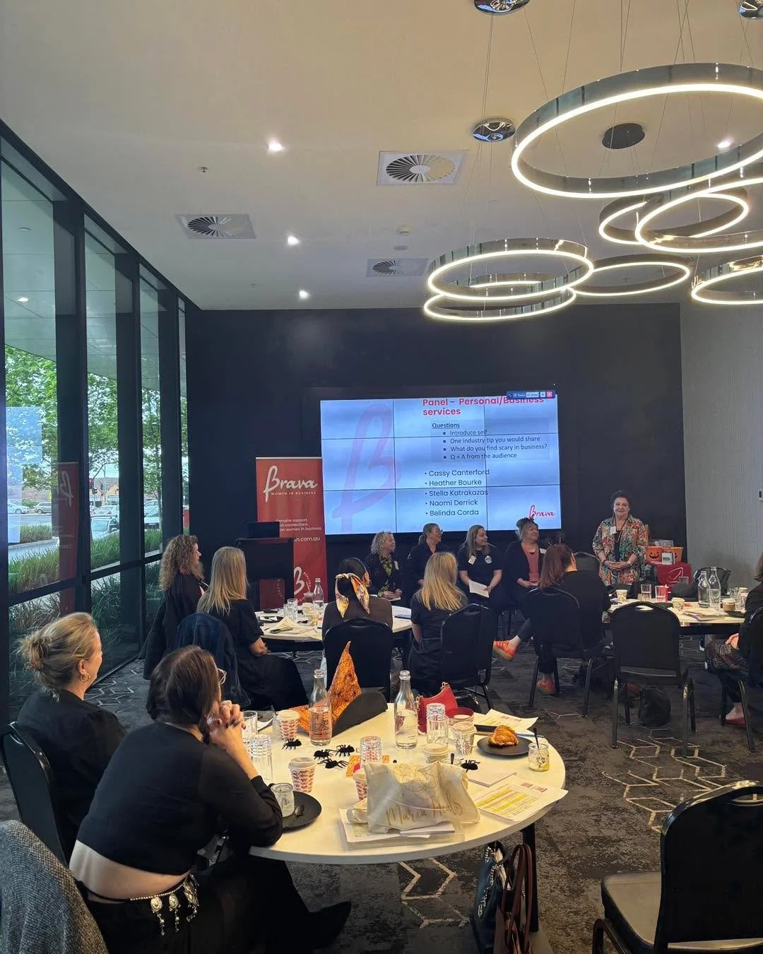 Thankyou bravawomennetworking for bringing together a room full of inspirational women in business! 
Connecting, learning and sharing our individual journeys is so very important💜