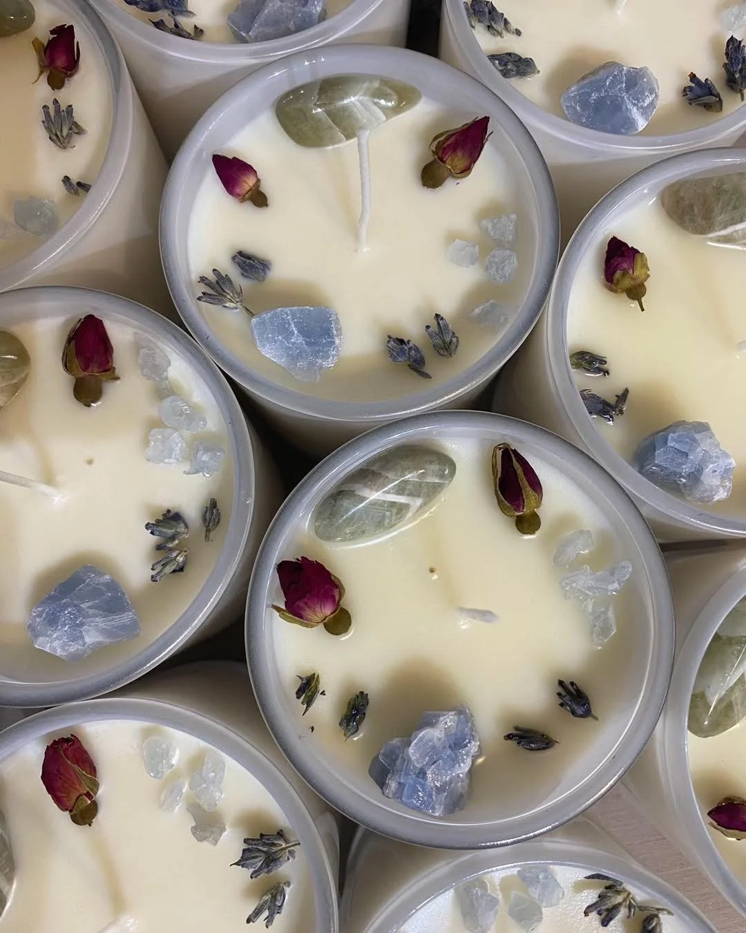 ✨ Personal Growth ritual candle ✨

Shadow self doing that little inner nudge-thing? Like it&rsquo;s time to finally face something, shift it and move forward?

This ritual candle is here for exactly that. Light it up and let the flame illuminate what