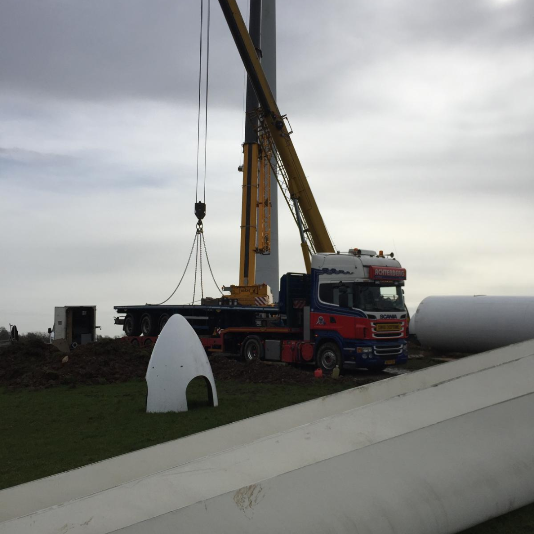 Renewable Experts Since 2011. (9).png