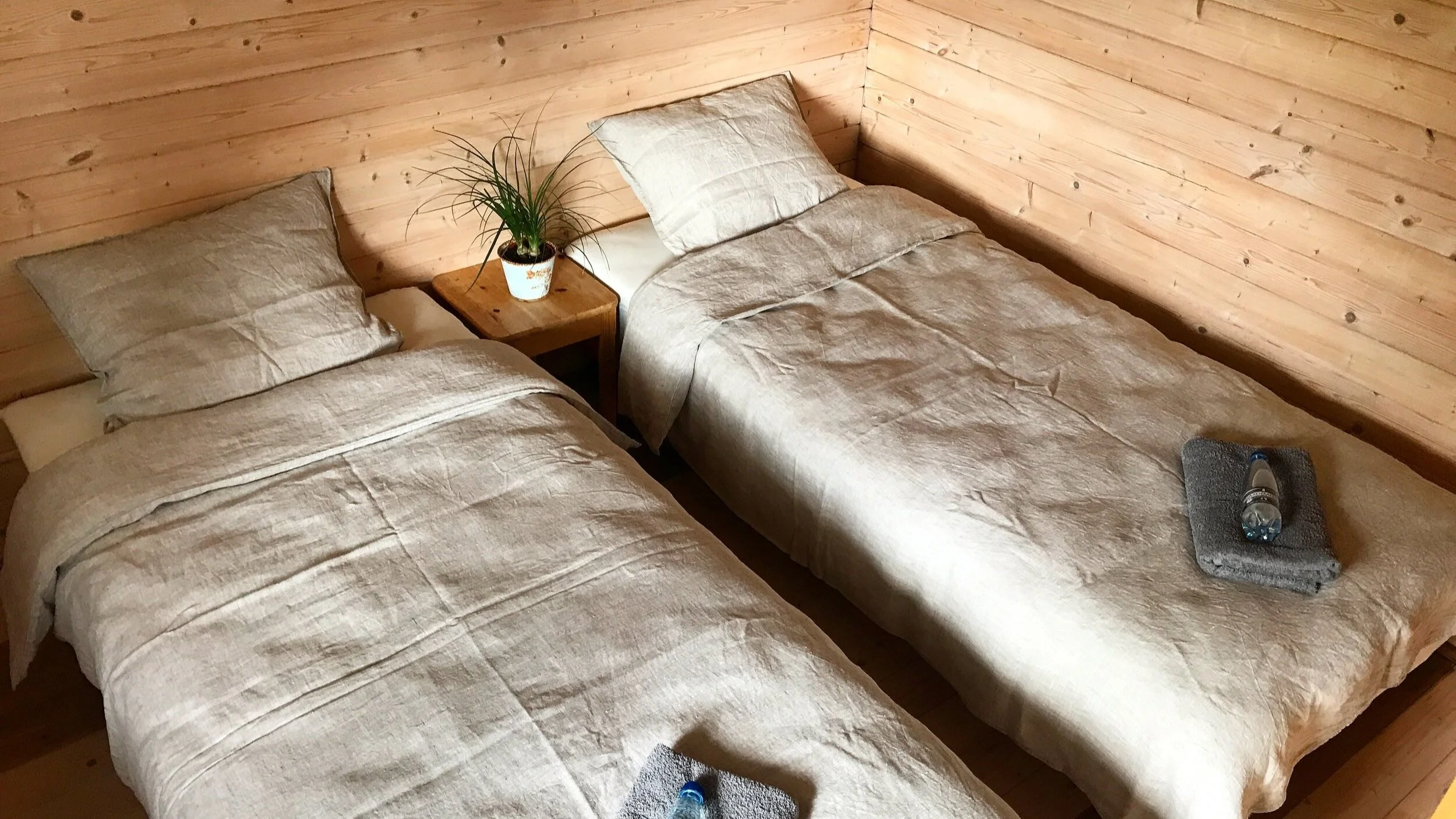 Luxurious linen bedding makes your nights memorable...