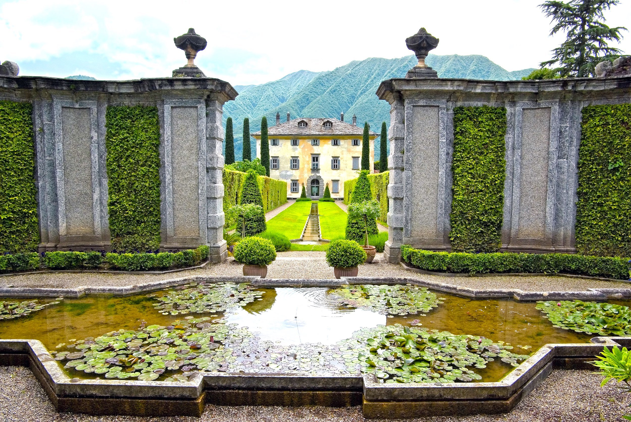 Globe-trotting Gardens