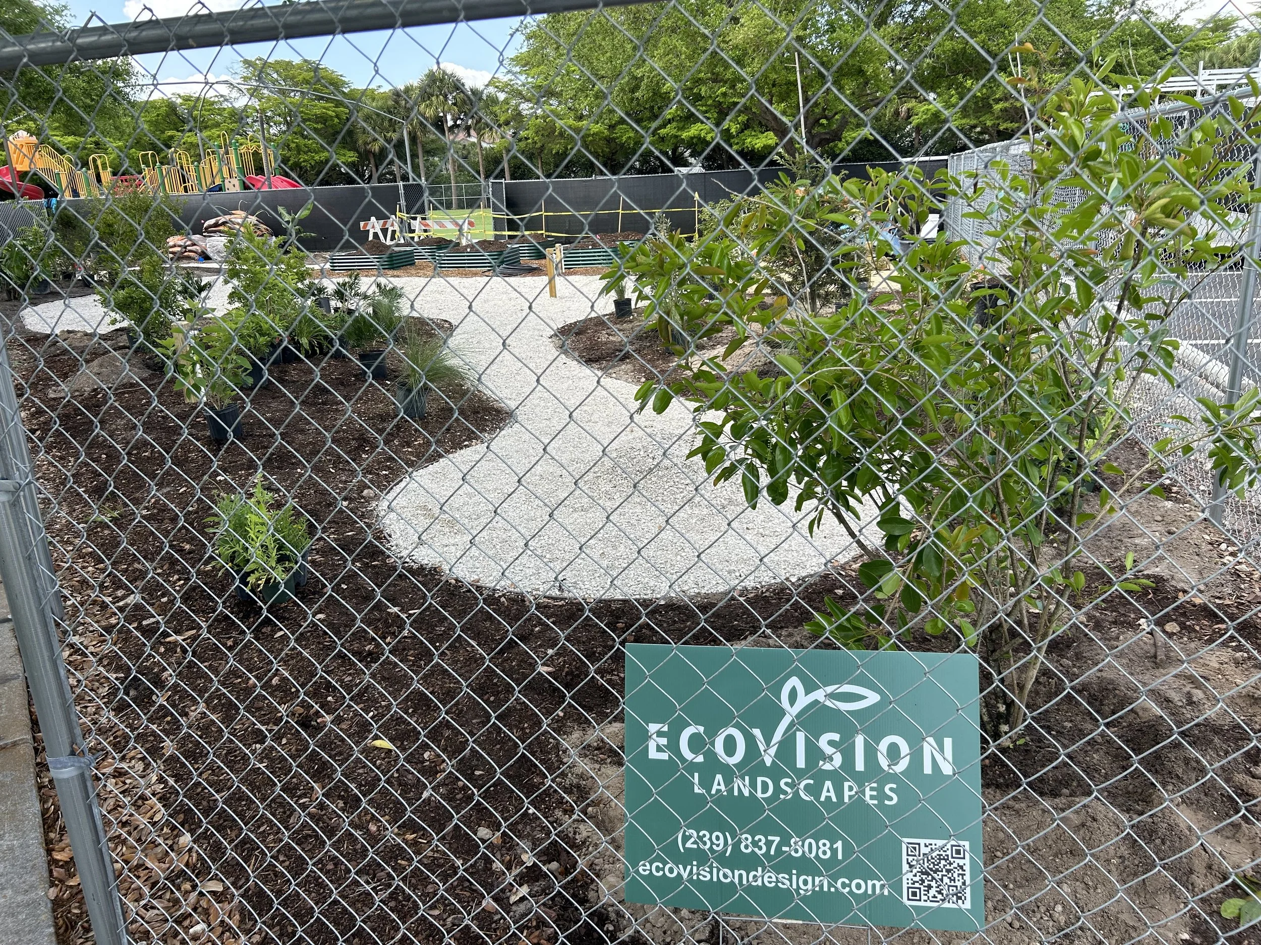 Ecovision designs and builds school garden in Fort Myers