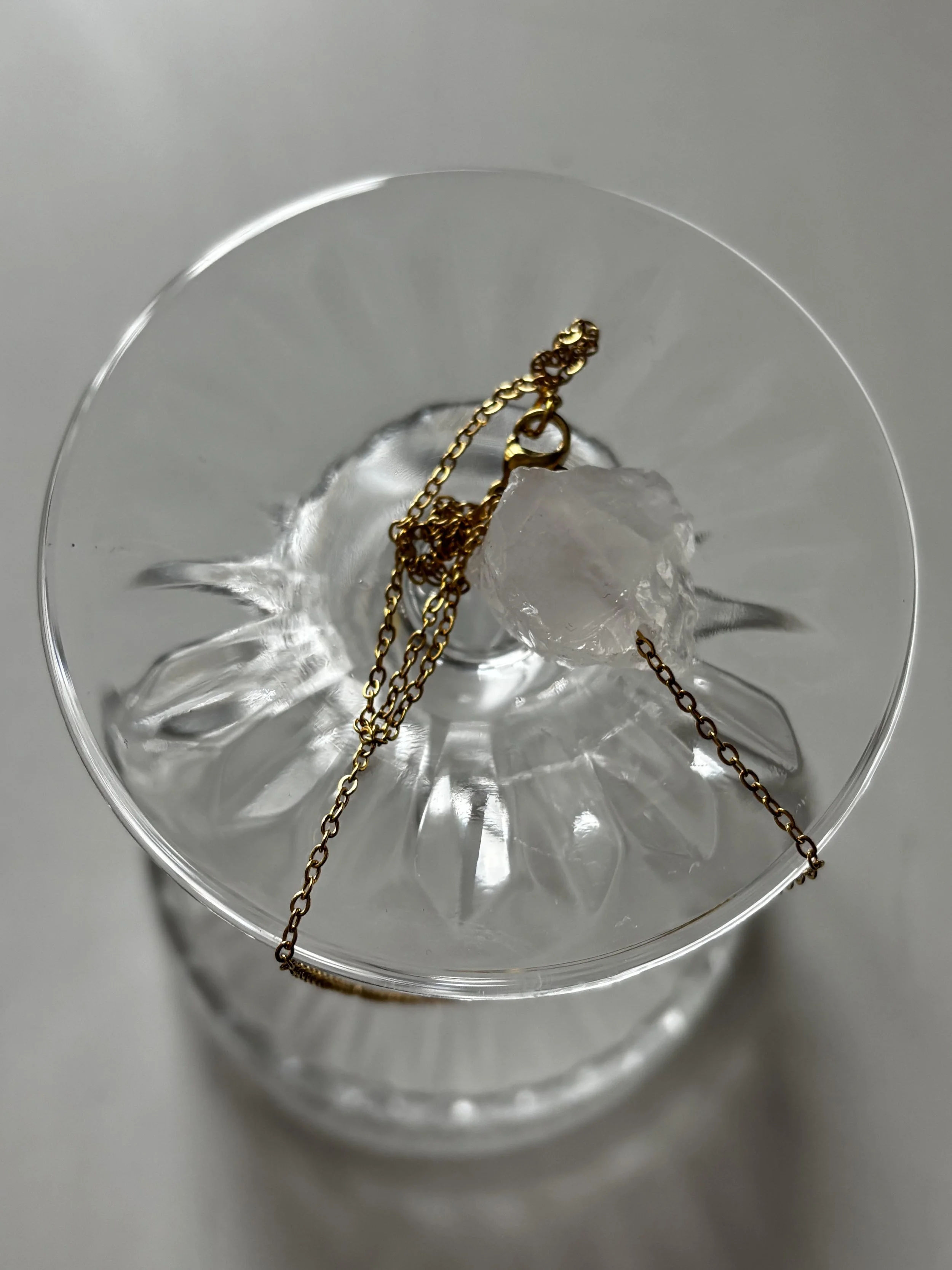 Vuorikristalli - raakapalakiviriipus