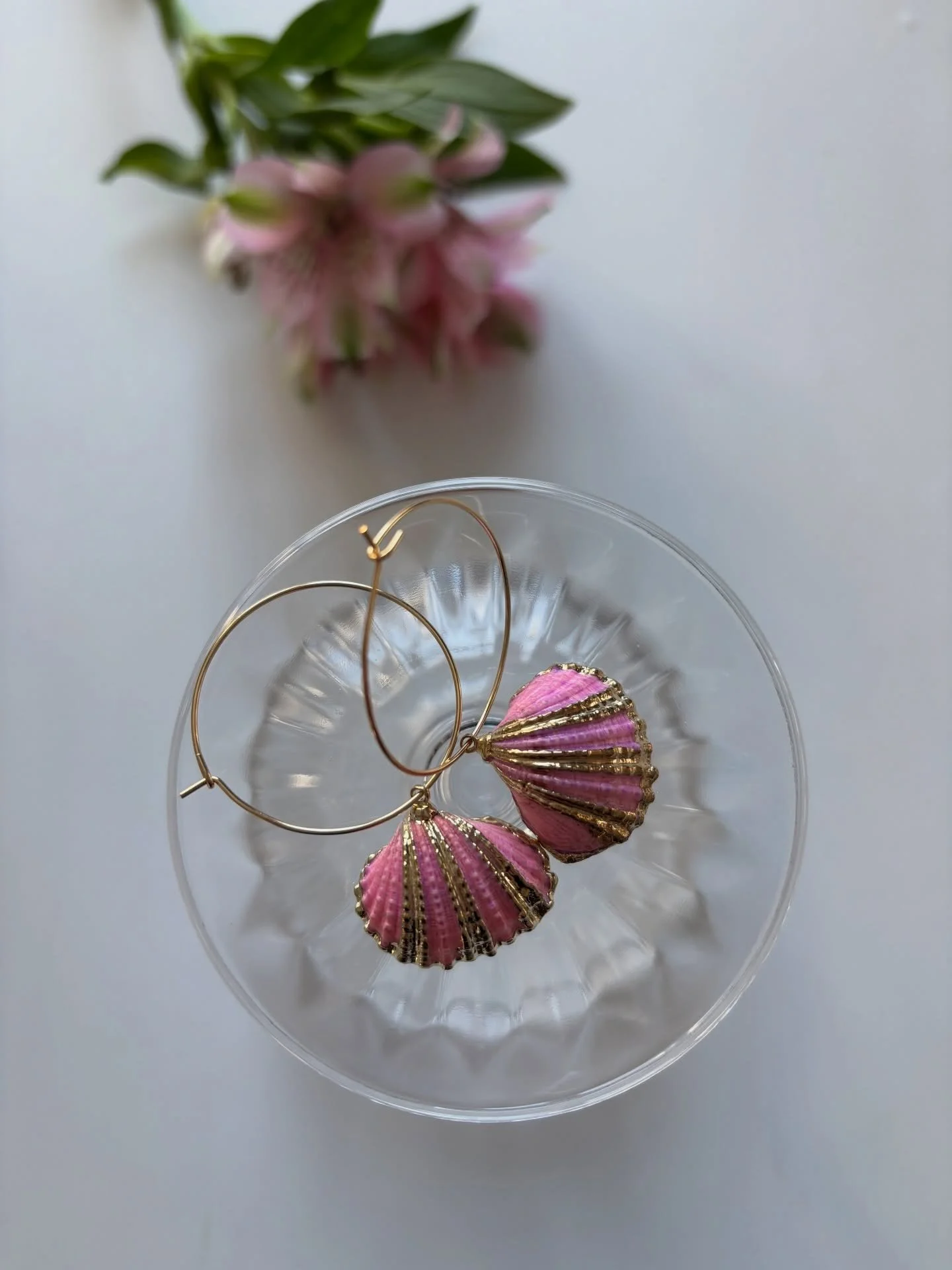 Yst&auml;v&auml;np&auml;iv&auml; l&auml;hestyy! 💌💝

Suora linkki kauppaan l&ouml;ytyy bion linkkipuusta.