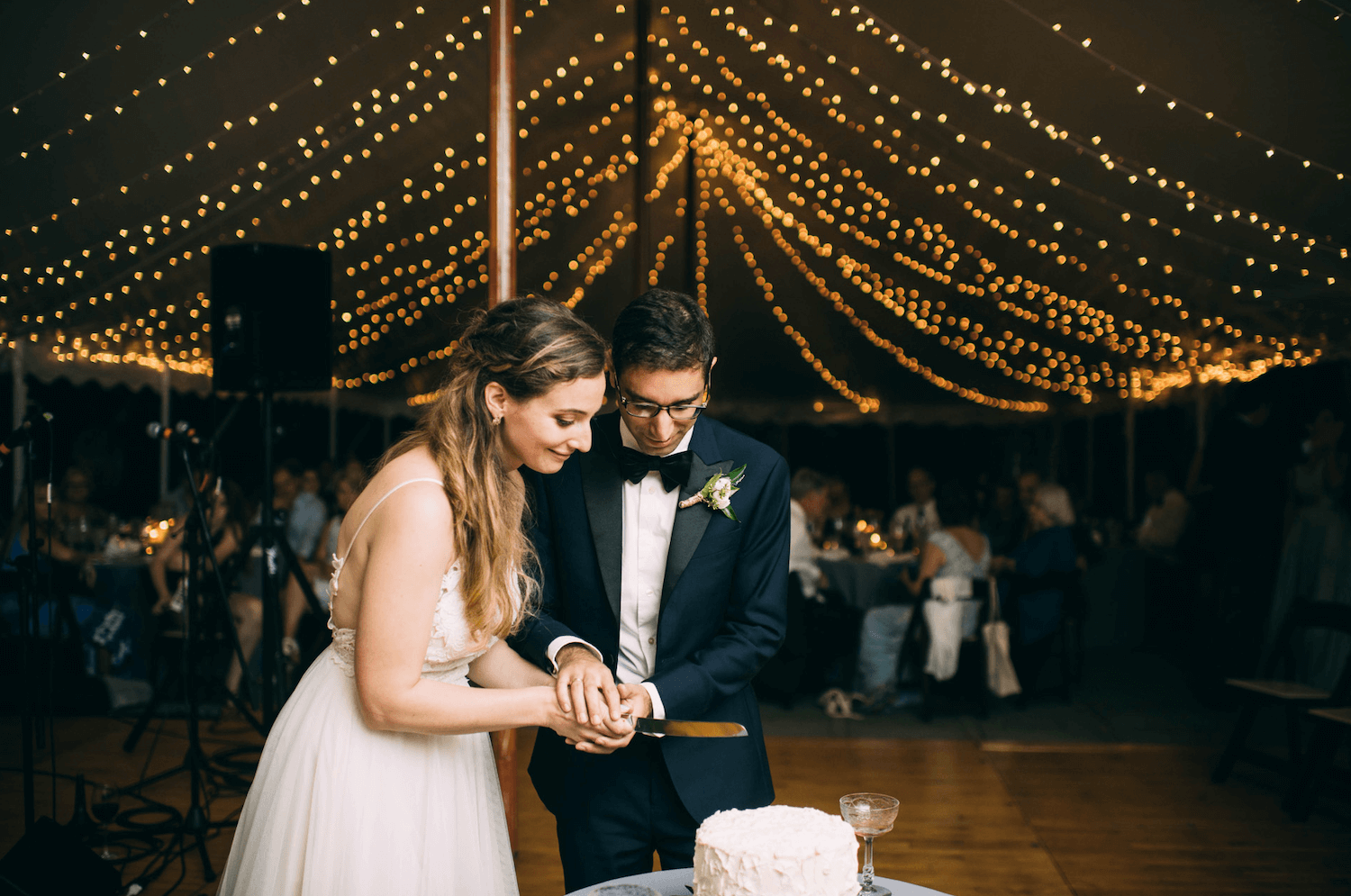 cutting-cake.png