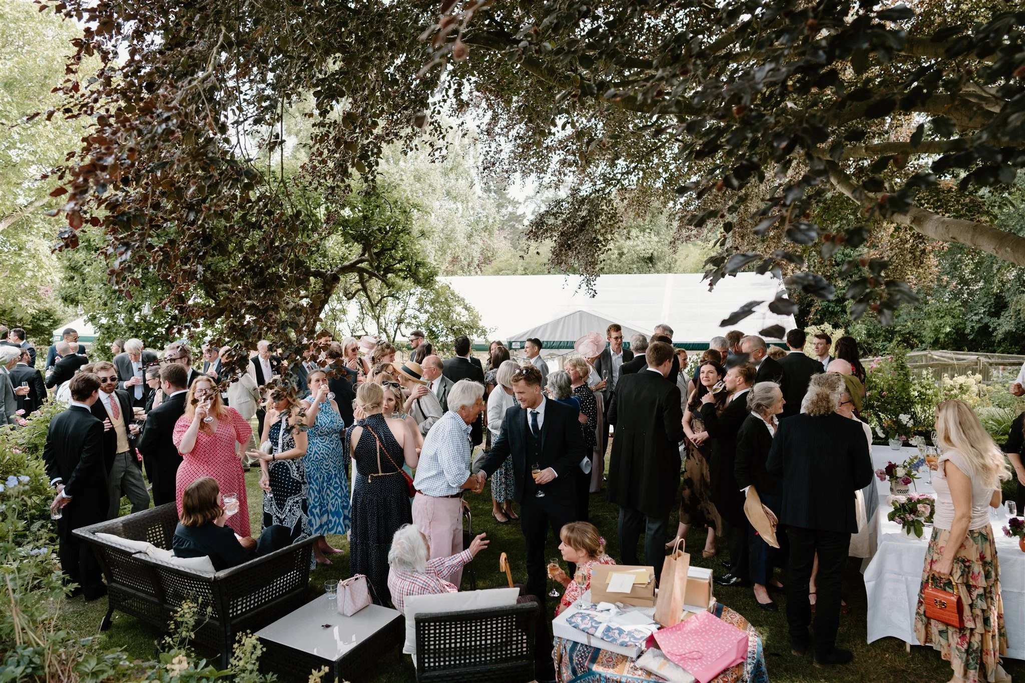 Marquee wedding photographer Rutland_00097.jpg