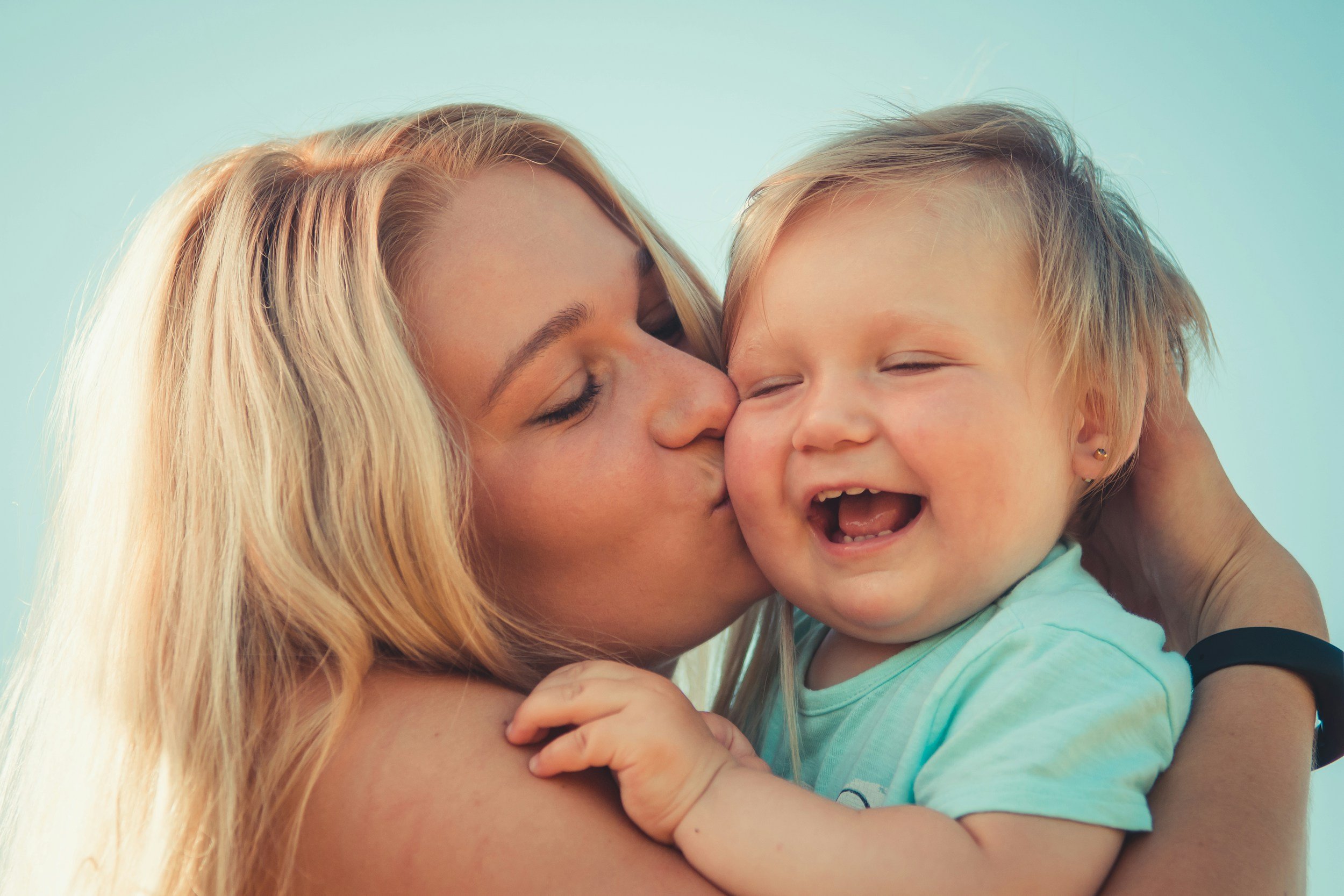 EMDR Isn’t Just for Big-T Trauma: How It Helps Moms Carry Less and Feel More