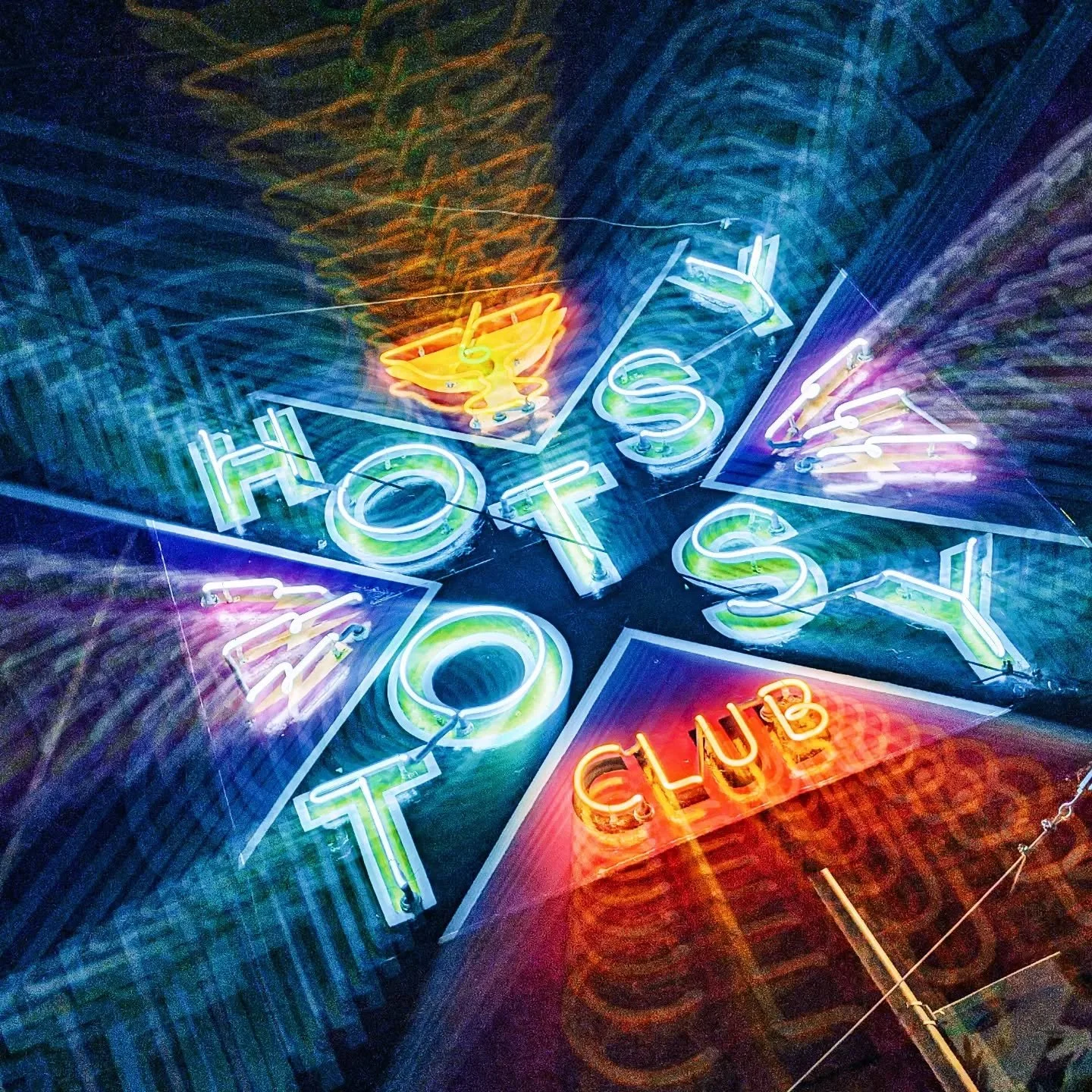 A fine finish to a great night... 

#tourlife #talktalkrocks