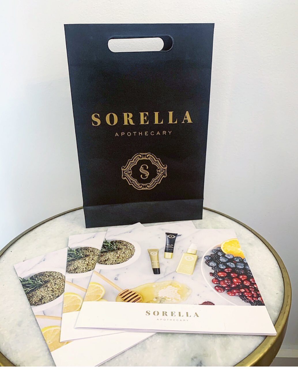 Feel brand new &amp; book a customized facial featuring @sorellaapothecary products ✿