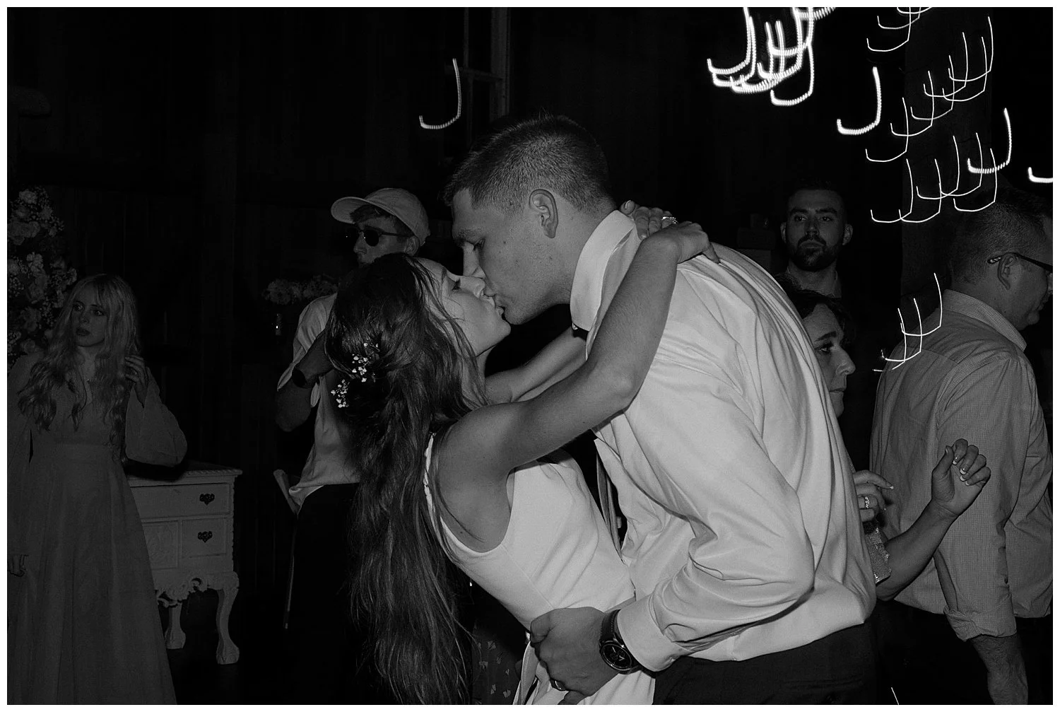 lakefield-weddings-lancaster_0080.jpg