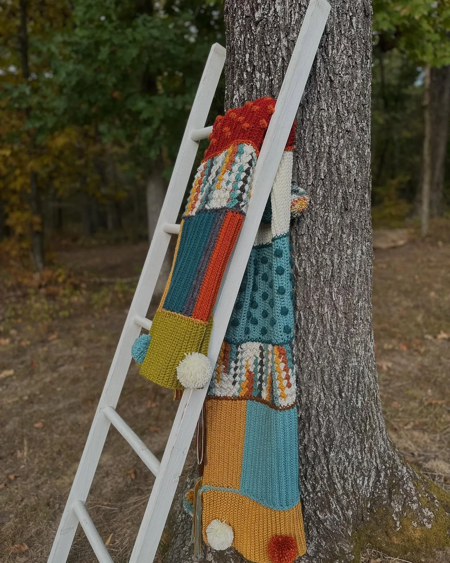 ✨EARLY RELEASE✨
You can find the #randompanelblanket pattern in all 3 of my shops with a 70% discount until midnight Monday! 
This fun and whimsical blanket is sure to be a STASH BUSTER! 
Easily customize length and width as you choose. Use as many o