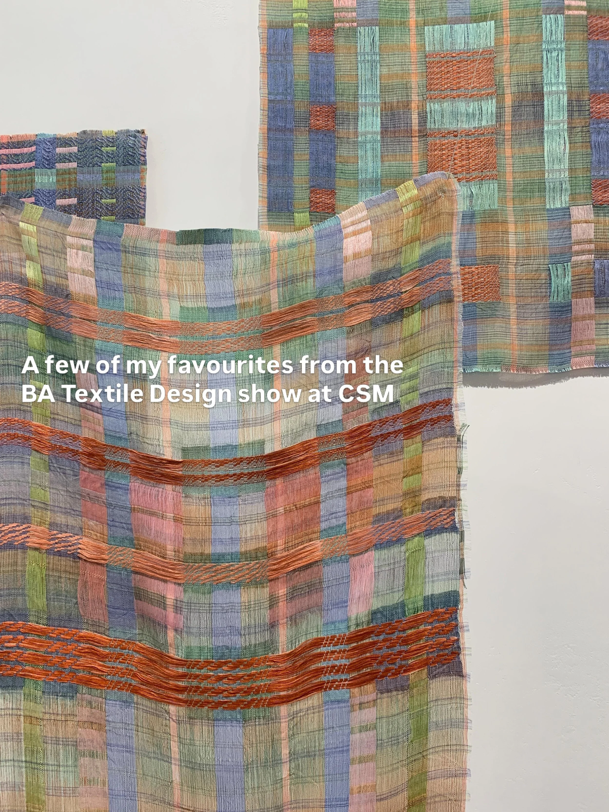 Always love going to see end of years shows - so inspiring to see the new generation of designers.

@csm_ba_textile_design 

@liyungaotextile_ 
@ooliviasimone 
@meys_jewellery 
@lila_christinamcrae 
@chani_kandola_wade 

#textiledesign #creativeinspi