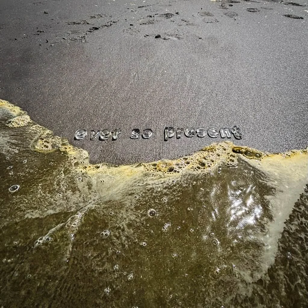 bystanding text