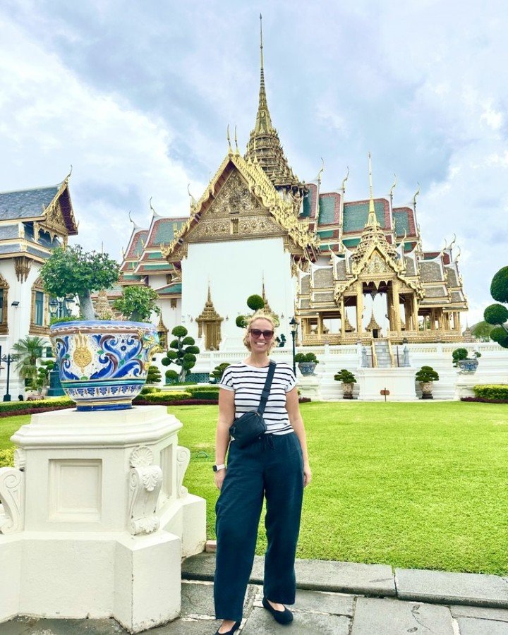 You're tired. You're excited. You're convinced that this hotel review from a random person on the internet is definitely telling you the truth. Spoiler alert: it's not.

You're comparing five hotels that all look the same. You're second-guessing ev