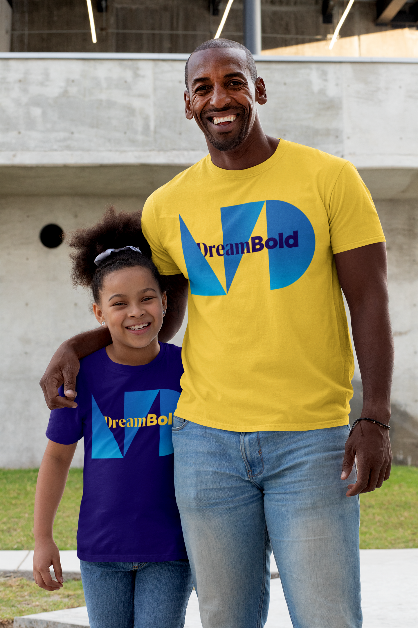 t-shirt-mockup-featuring-a-proud-father-with-his-little-daughter-31391-2.png