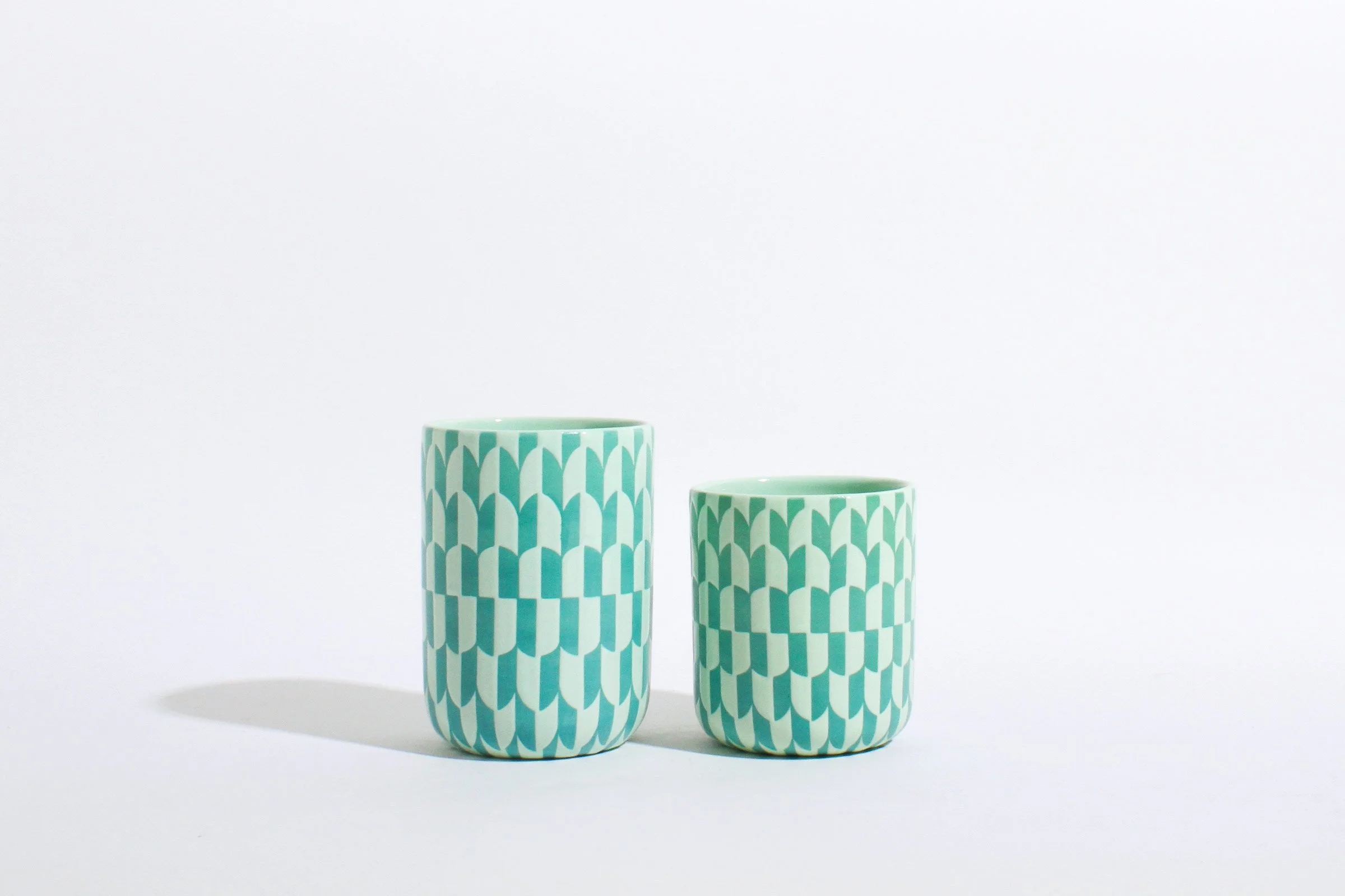 NWR_CrestDrinkware_TealGradient.jpg