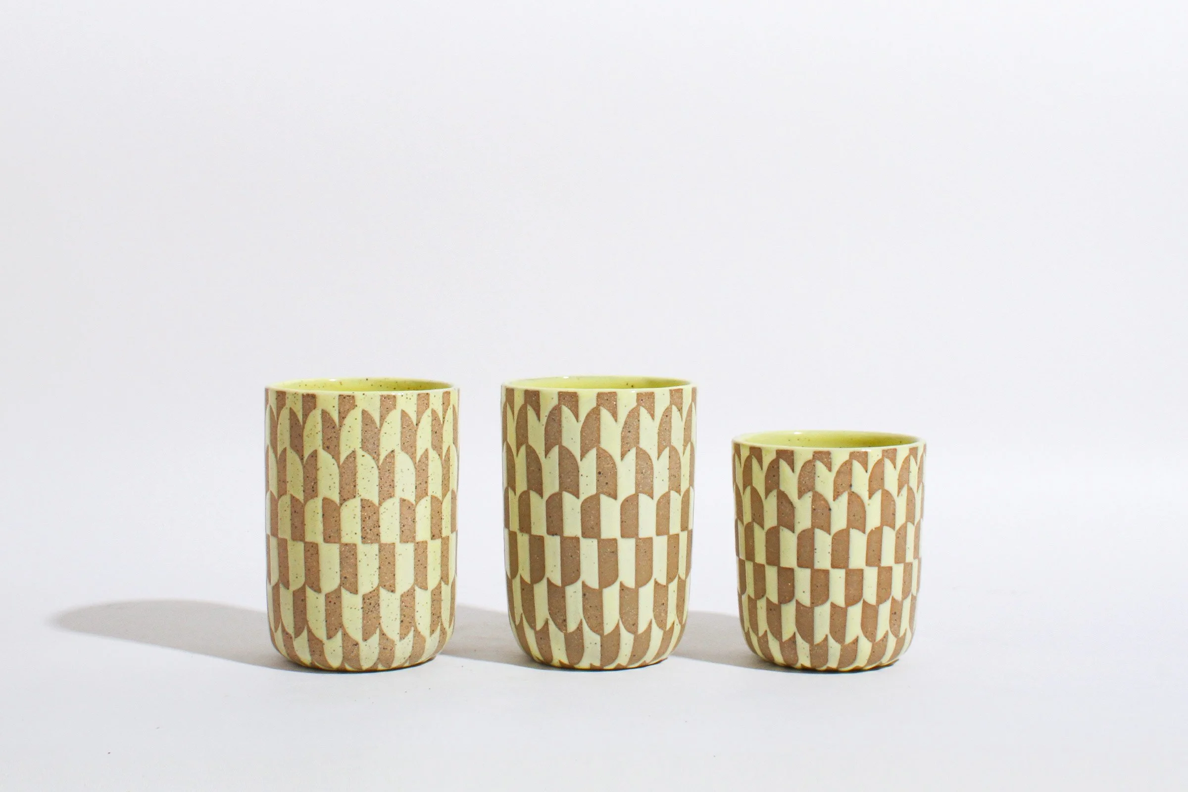 Crest Drinkware - Butter/Speckled*