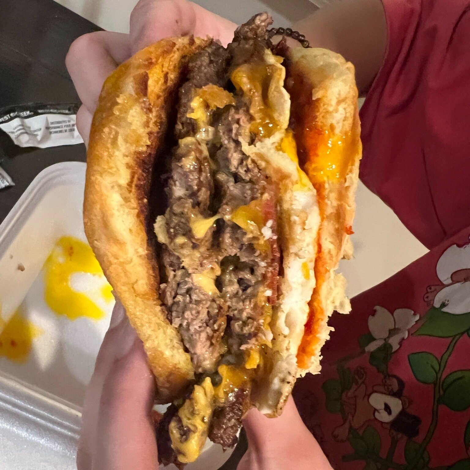 Went out last night for a &quot;snack&quot;... and it turned in to more of a &quot;full blown best meal of my life&quot; situation at @floydsburgers🤷&zwj;♀️

#cheeseburger #baconfries #loadedfries #floyds #tagtheqc #qcfoodie #foodtruck #nighteats #q